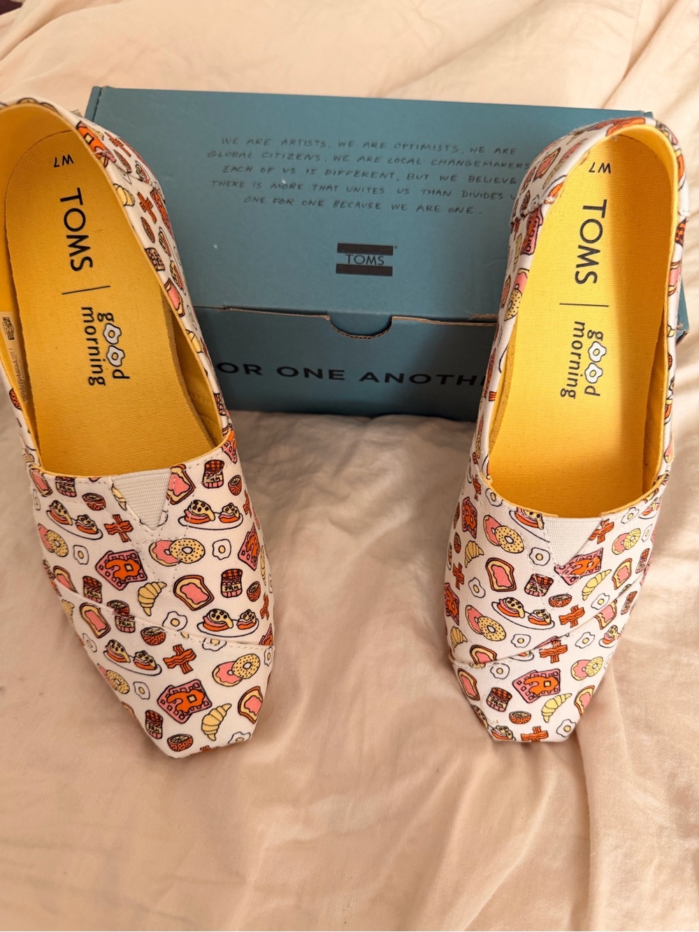 TOMS Women’s White Canvas Breakfast Print Alpargata - Yellow Insole